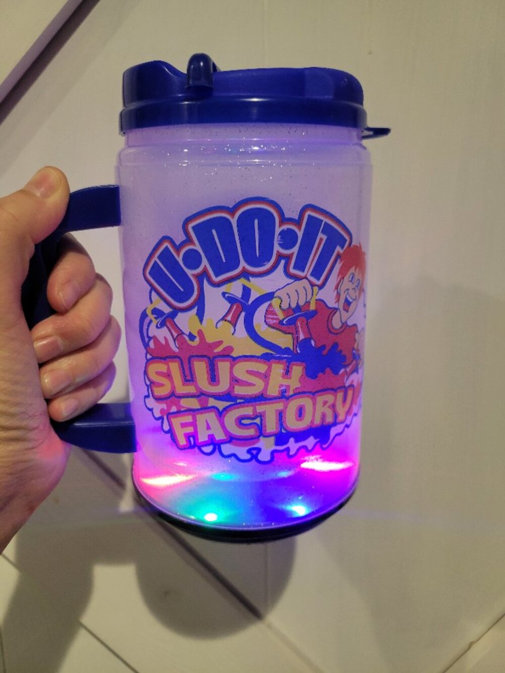 Whirley U-DO-IT 24 oz LED Light Up Travel Slush Factory Mug Cup